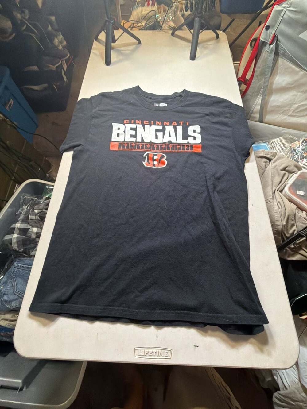 NFL Team Apparel Cincinnati Bengals T-Shirt Size L Black